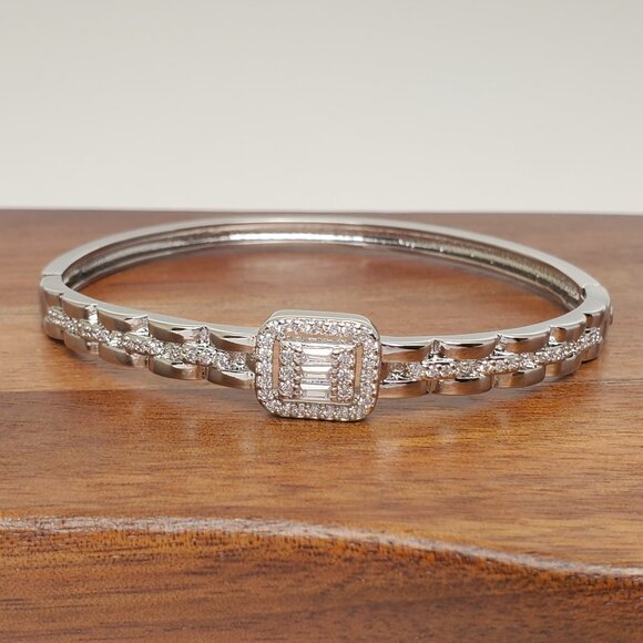 14K White Gold 7" Womens 2ct Diamond Bangle Bracelet 14K Sterling Silver Jewelry - Picture 1 of 6